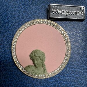 Wedgewood Jasperware Pendant and Brooch Pin with  rhinestones In an Original Box